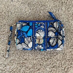 Vera Bradley Blue Bayou Floral Wristlet
